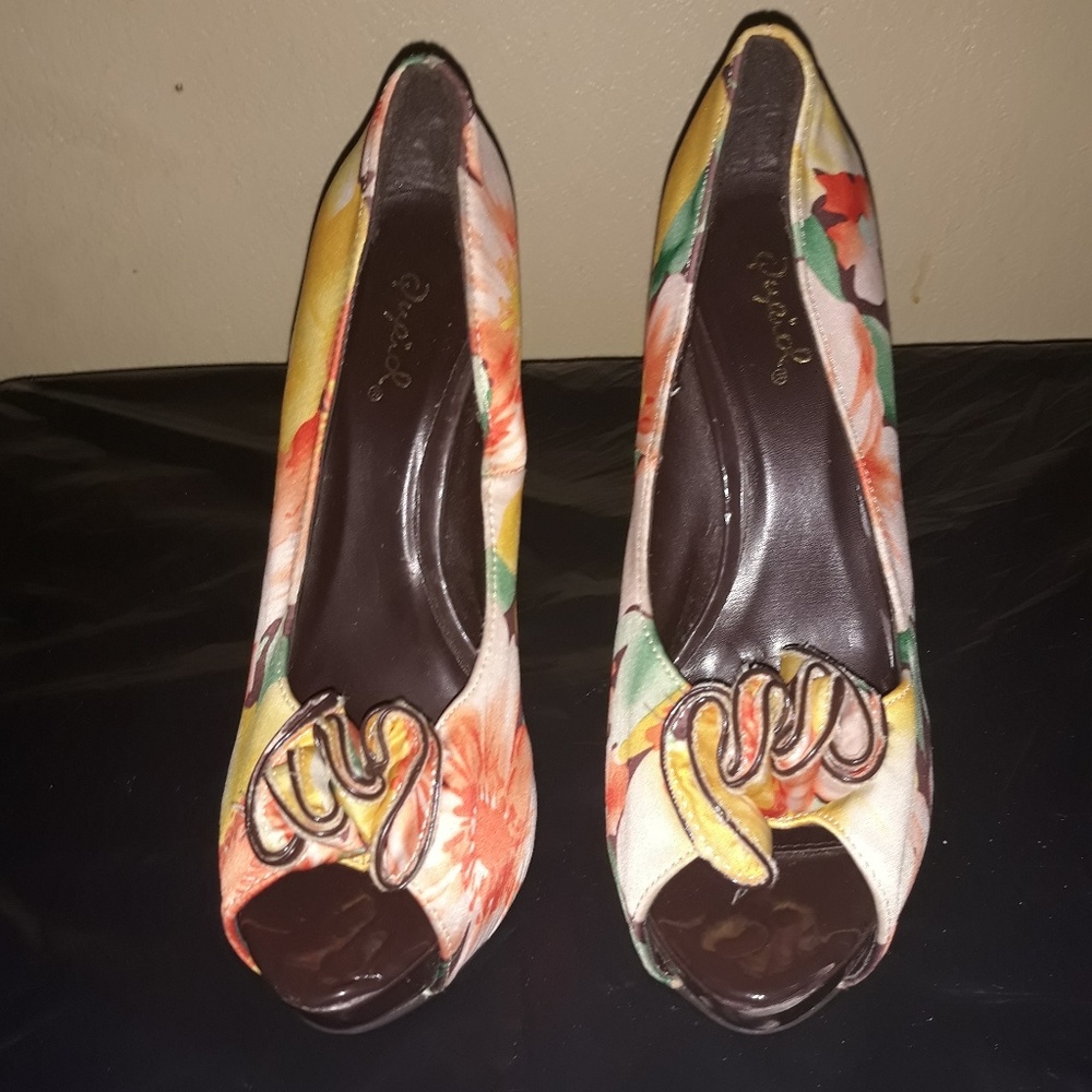 Women stiletto